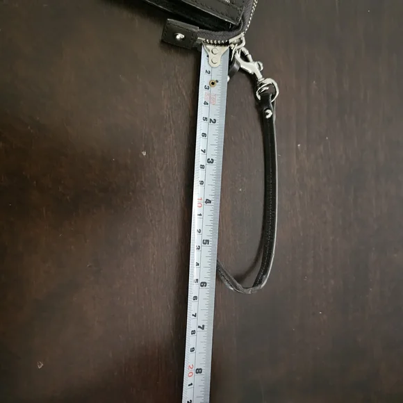 Coach Brown Wallet Signature Design - Picture 3 of 3